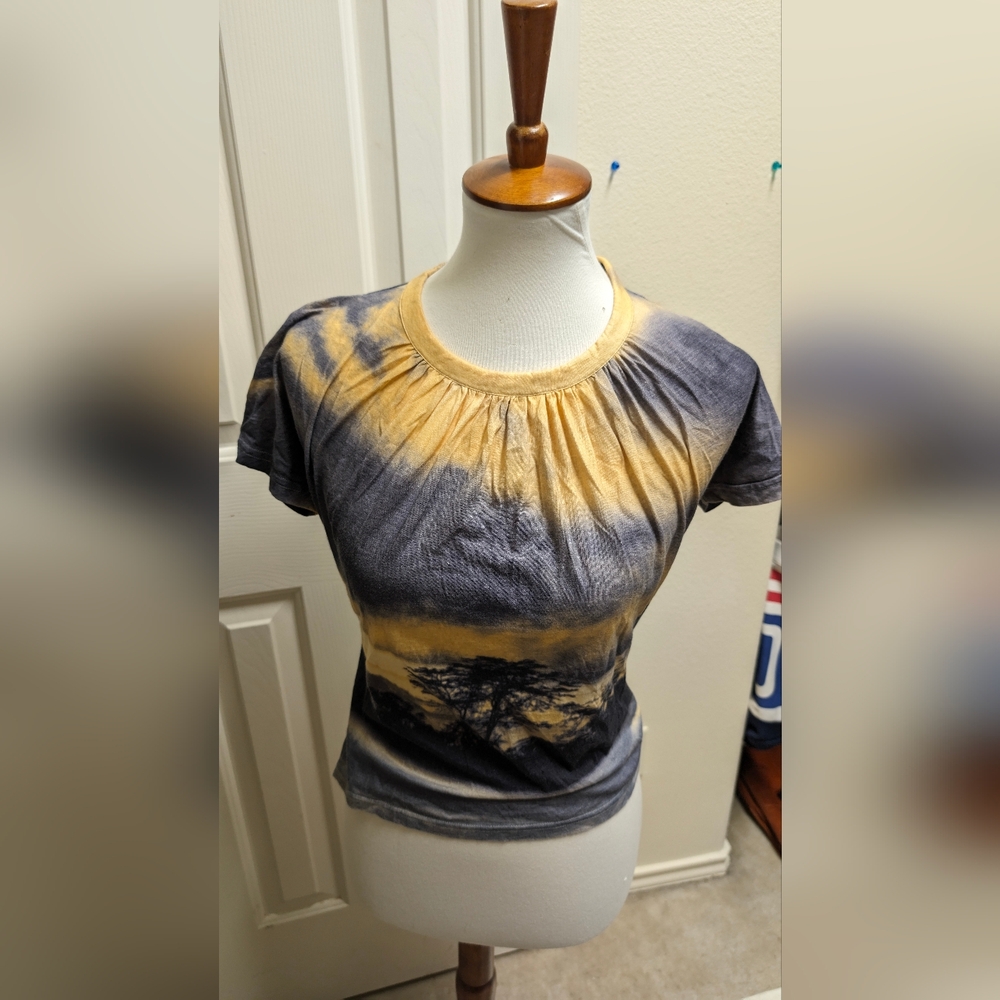 *Rare* Alexander McQueen vintage 1990s women's t-shirt XS/S